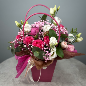 Цветы в коробке В вихре эмоций