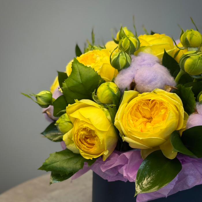 Цветы в коробке Жасмин