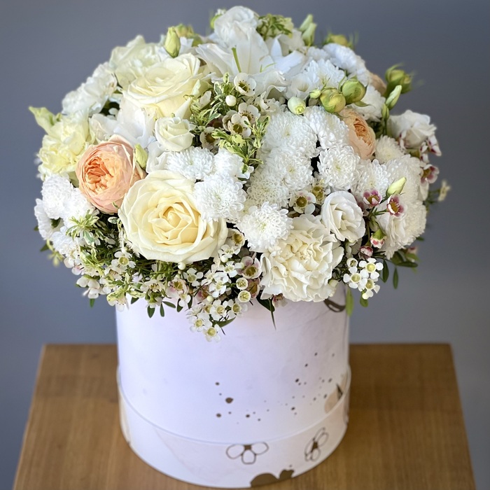 Цветы в коробке Мечта