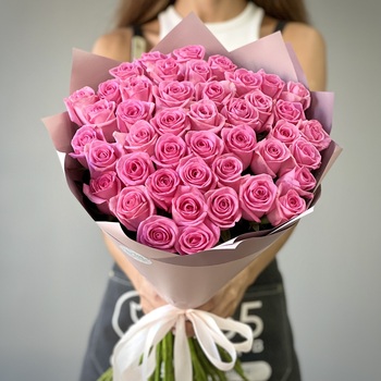 Букет из 41 розовой розы 70 см