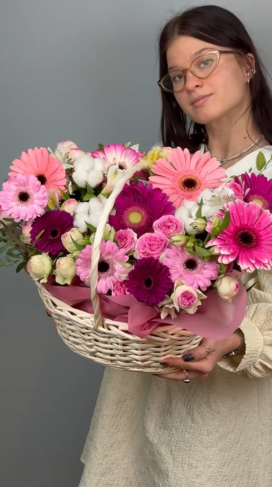 Цветы в корзине Чудеса природы