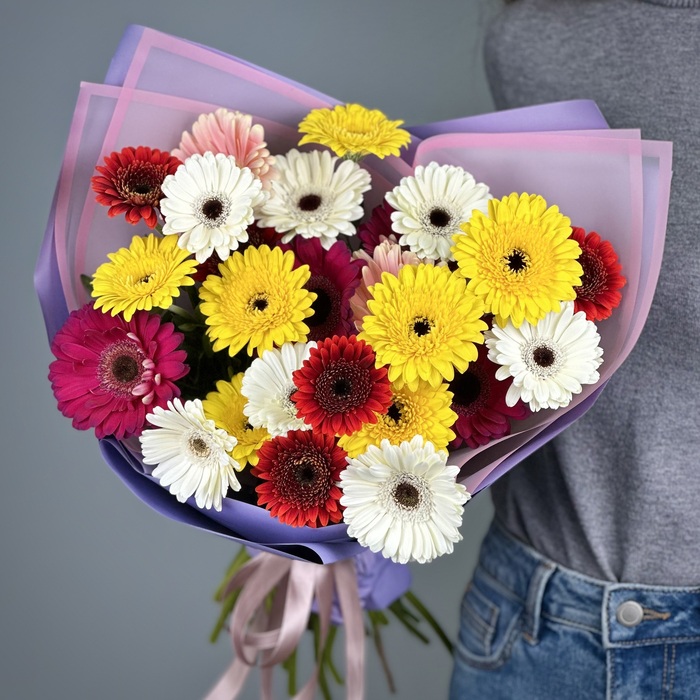 Букет из 21 гербер микс