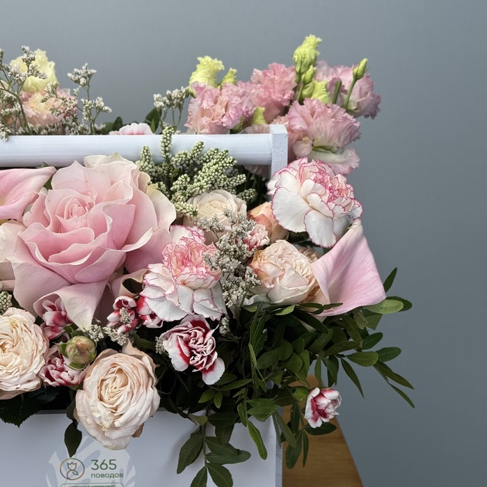 Цветы в ящике Альфина