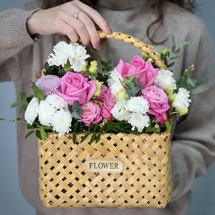 Цветы в корзине Ромео
