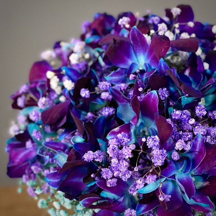 Цветы в коробке Космик