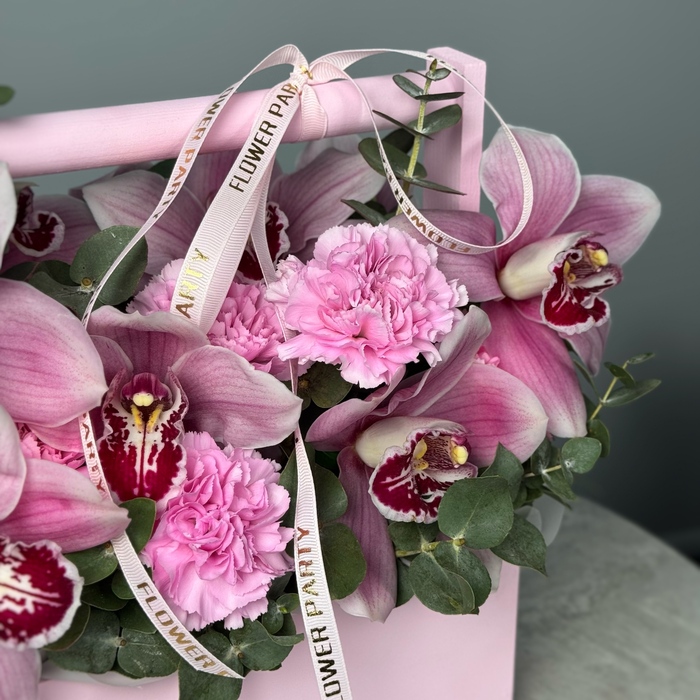 Цветы в ящике Наития