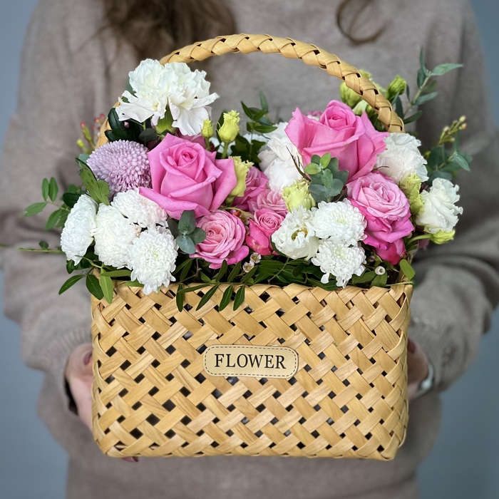 Цветы в корзине Ромео