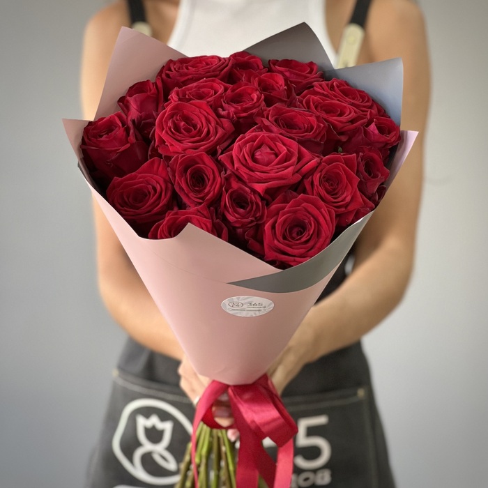 Букет из 1 красной розы 70 см