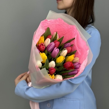 Букет из 21 тюльпанов микс