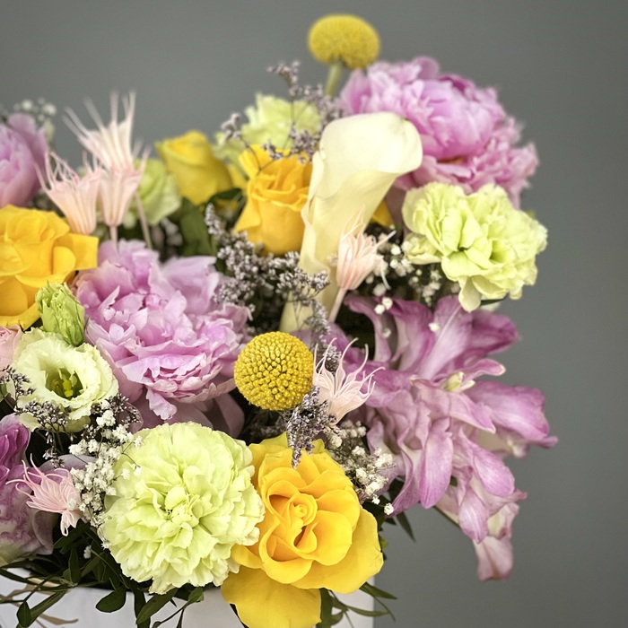 Цветы в коробке Летний зной