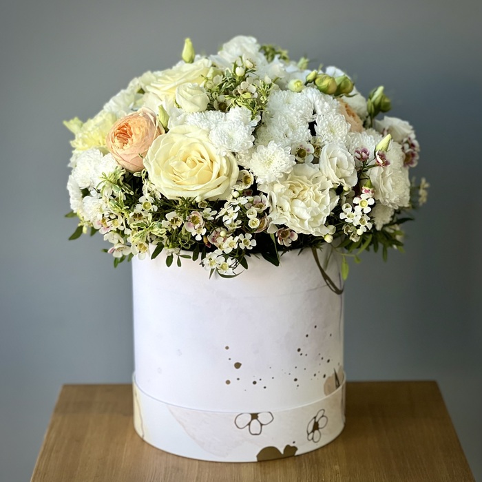 Цветы в коробке Мечта