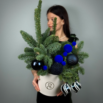 Цветы в коробке Рассыпанные звезды