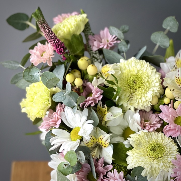 Цветы в корзине Воздух