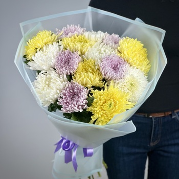 Букет из 15 хризантем микс